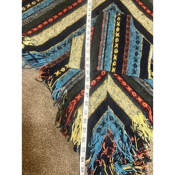 Handwoven Nepal Fringe Poncho Unisex Design Front Pocket Pointed Hooded One Size - Picture 10 of 13